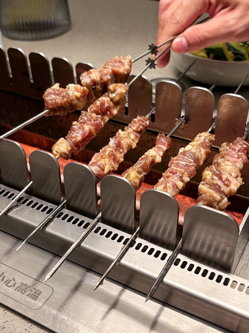 深圳美食餐廳推薦∥白玉串城．朝鮮族烤串，全自動串烤！
