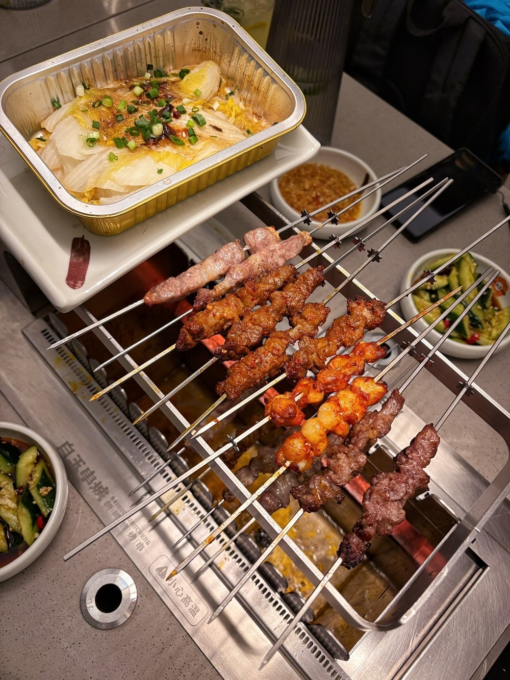 深圳美食餐廳推薦∥白玉串城．朝鮮族烤串，全自動串烤！