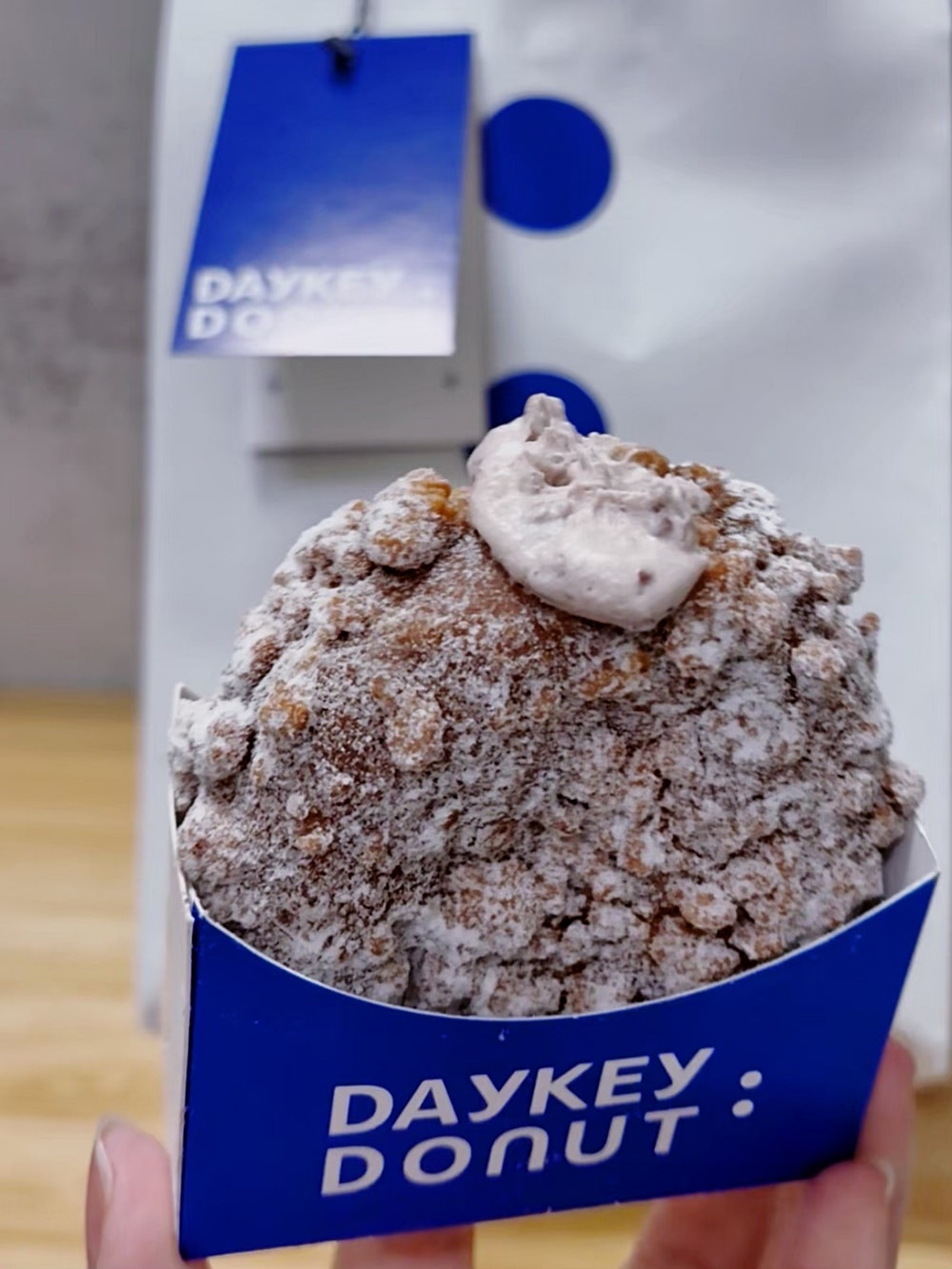DAYKEY DONUT日式生甜甜圈*台中高鐵店∥限定「生」菠蘿 - 第3張圖 DAYKEY DONUT日式生甜甜圈*台中高鐵店∥限定「生」菠蘿